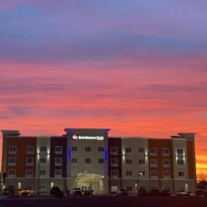 The Church at Quail Creek Hotels - Best Western Plus Medical Center