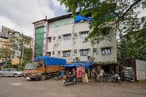 CAPITAL O74962 Hotel Sapna, Thane