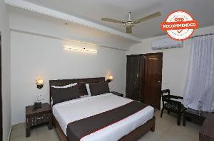 Collection O 225 Valley Plaza On dilla ram chowk Rajpur road, Dehradun