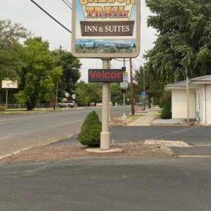 Oregon Trail Inn and Suites