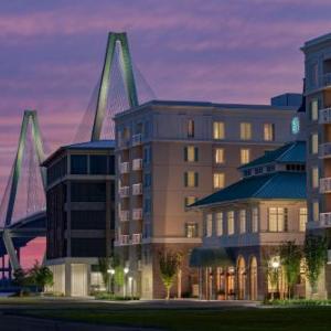 Hotels near College of Charleston Baseball Stadium at Patriots Point - Embassy Suites By Hilton Mt. Pleasant Ferry Wharf