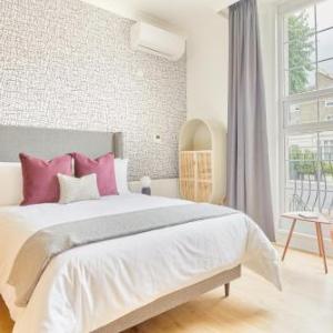 Hotels near Finsbury Park London - Sonder Camden Road