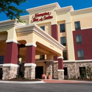 Hotels near Hard Rock Live Catoosa - Hampton Inn and Suites Tulsa Central