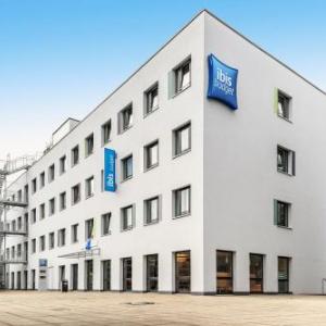 Megaland Landgraaf Hotels - ibis budget Aachen City