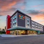 avid hotels Milwaukee West - Waukesha