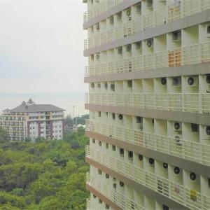 Sea view studio apartment Jomtien beach condominium 11th floor