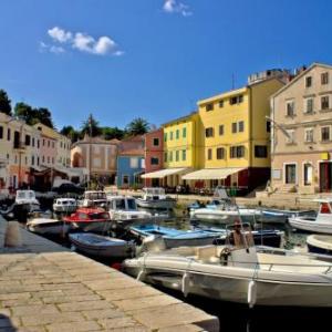 Studio Apartment in Susak with Air Conditioning Wi-Fi (3865-2)