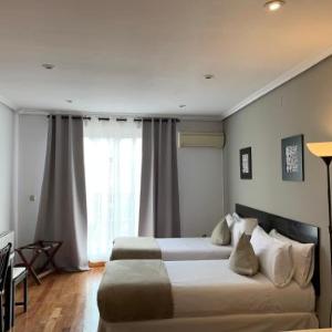 New Point Madrid Apartments