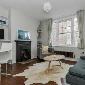 Central London 2 Bedroom Newly Refurbished Apartment in Waterloo