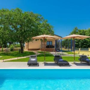 Holiday Home Villa Aniva