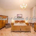 St. Isaak's 4 bedroom & 3 bathroom Saint Petersburg 