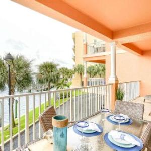 206 Harborview Grande
