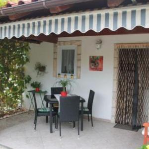 Ferienwohnung in Sabunike mit Terrasse Klimaanlage W-LAN (231-2)