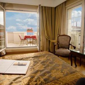 Recital Hotel