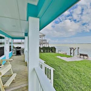 The Cottage at Salt Lake - Fishing Pier & Grill home