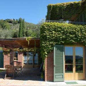 Castelnuovo Magra Apartment Sleeps 4 Pool Air Con