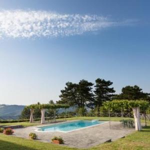 Faenza Apartment Sleeps 8 Pool WiFi