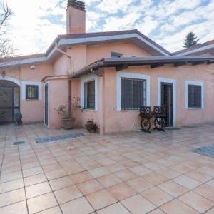 Splendid Villa in Olgiata with Private Swimming Pool