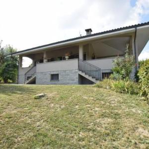 INDEPENDENT HOUSE WITH PRIVATE POOL