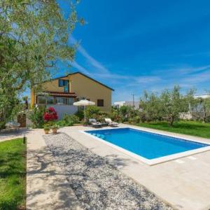 Holiday Home Chiara