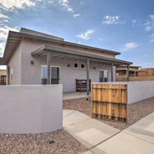 Quiet Home with Patio and View 5Mi to Dtwn Tucson