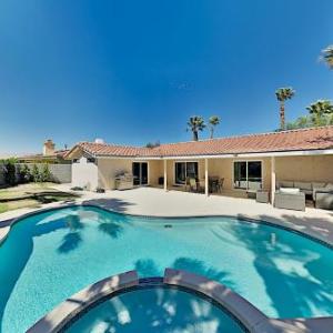 Lavish Desert Retreat - Pool Hot Tub Billiards home