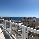 3. Luxury Sea View 2 bed Apartment close to Beach!