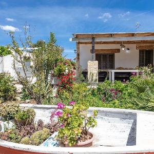 Villetta Gloria con giardino e piscina Torre Suda