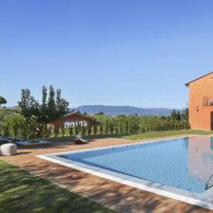 Colle di Compito Villa Sleeps 6 Air Con WiFi