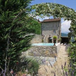 Pian di Rocca Villa Sleeps 6 WiFi