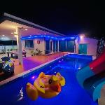 M&M pool villa