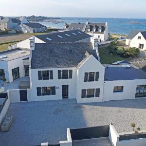 Villa ty Mam'Goz Près de Roscoff spa piscine intérieure plage à 50 m