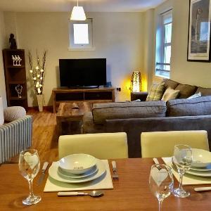 La Scala Inverness City Apartment