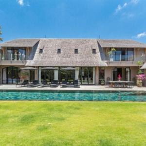 Villa Taijasa - Luxury 5BR Villa with 20m Pool