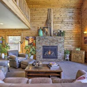 Family-Friendly Home 3 Mi to Steamboat Resort