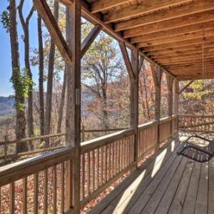 Cabin with Mtn Views and Fireplace Near Smoky Mtns!