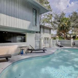 12 Bald Eagle West 5 BR Sea Pines Pool