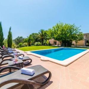 Maria de la Salut Holiday Home Sleeps 6 with Pool and WiFi