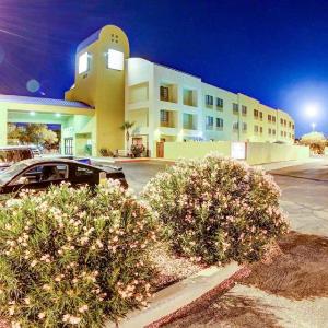 Comfort Suites Airport Tucson