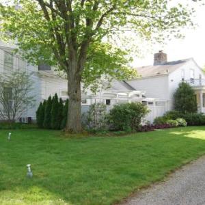 Captain Stannard House Bed and Breakfast Country Inn