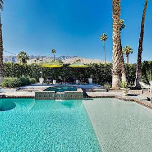 Tahquitz Getaway - Private Pool & Outdoor Kitchen home