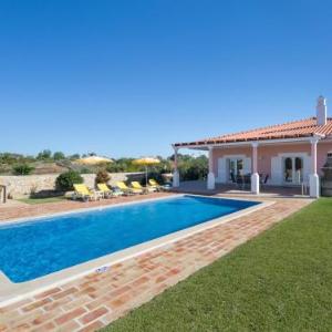 Vale Formoso Villa Sleeps 6 with Pool and Air Con