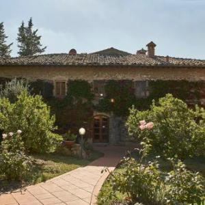 Fiano Villa Sleeps 10 with Pool and Air Con