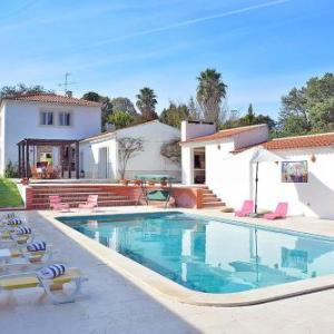 Caixas Villa Sleeps 10 with Pool