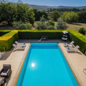 Villa in Giolou Sleeps 6 with Pool and Air Con