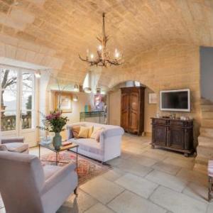 Saint-Siffret Chateau Sleeps 12 with Pool