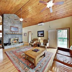 Private Mountain-View Home Near Skiing Golf Lake home