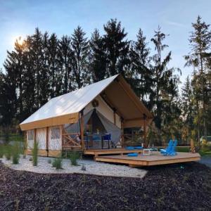 Marina & Glamping Nová Živohošť