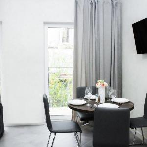 Luxurous apartments