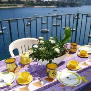 VUE SUR LA BAIE VILLEFRANCHE-SUR-MER